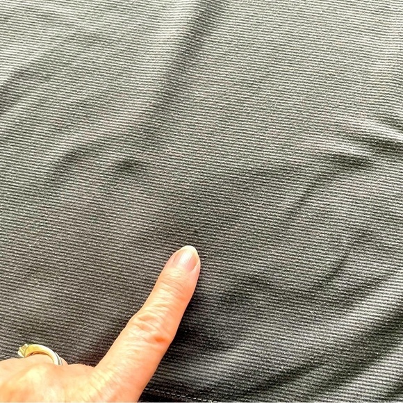 Terramar Long Sleeve Workout Shirt w/ Thumb Holes – Gray, Size Medium - Picture 5 of 8